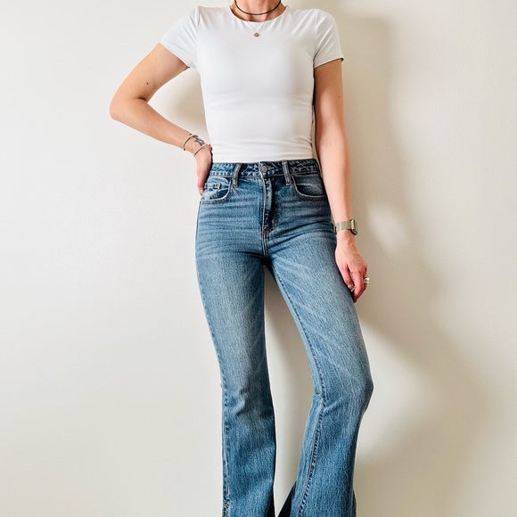 Willow & root the flared out high rise blue denim jeans side slits - Picture 7 of 14